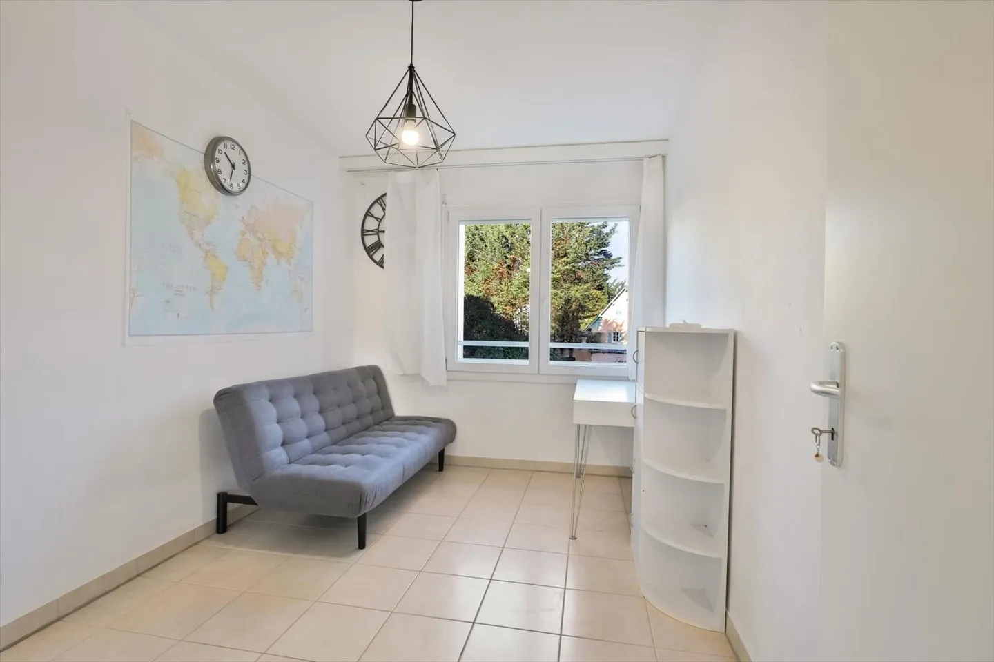 Appartement traversant à proximité des transports et des commerces copie - Photo 7 sur 9