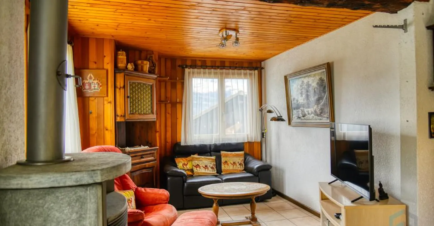 EXKLUSIVITÄT Prachtvolles 4 ½-Zimmer-Chalet mit Panoramablick in Erdesson - Foto 5 von 13