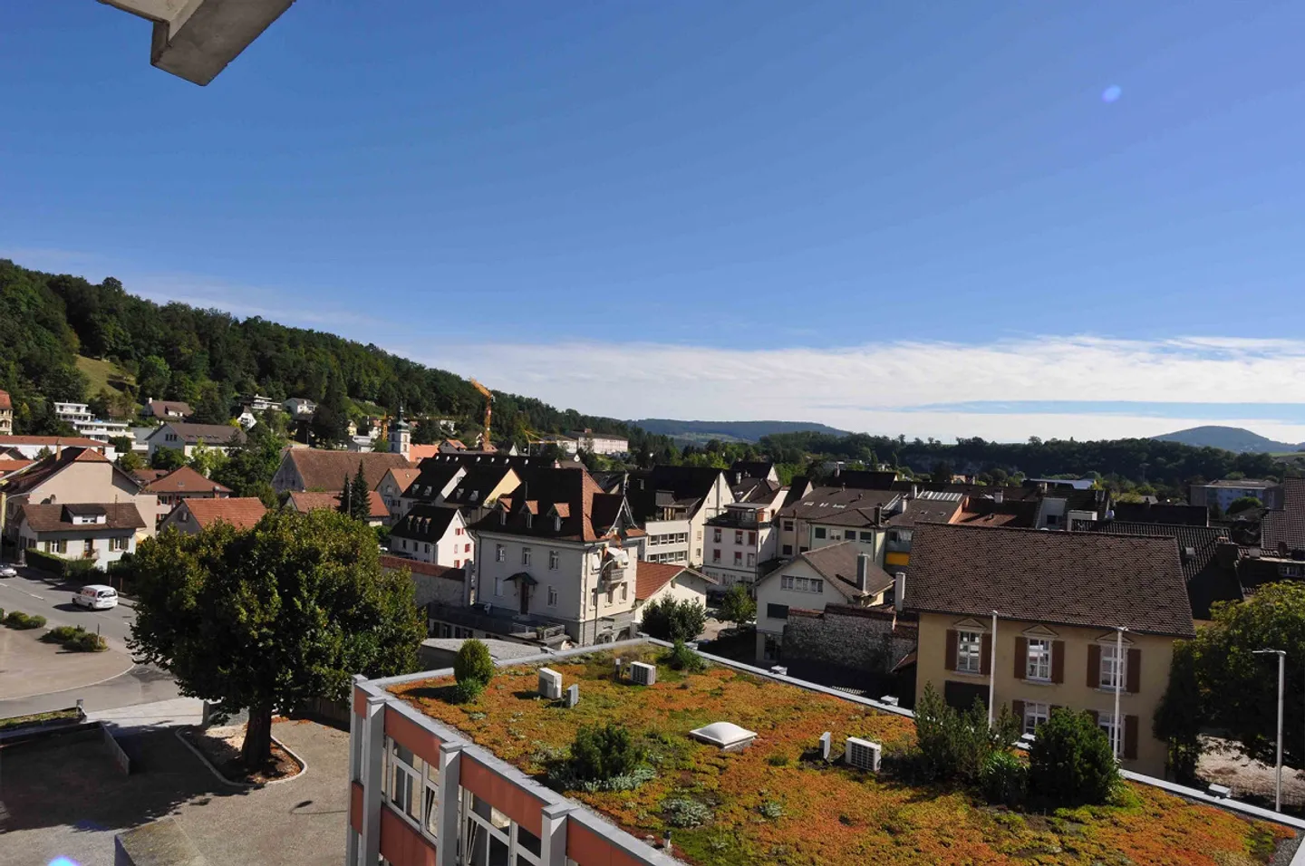 Ampio appartamento di 4,5 stanze, posizione centrale, 3° piano - Foto 7 di 7