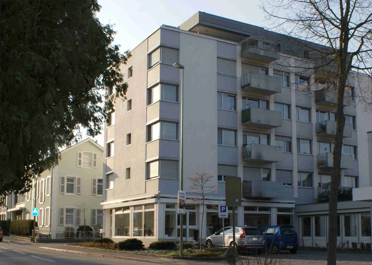 Ampio appartamento di 4,5 stanze, posizione centrale, 3° piano - Foto 6 di 7