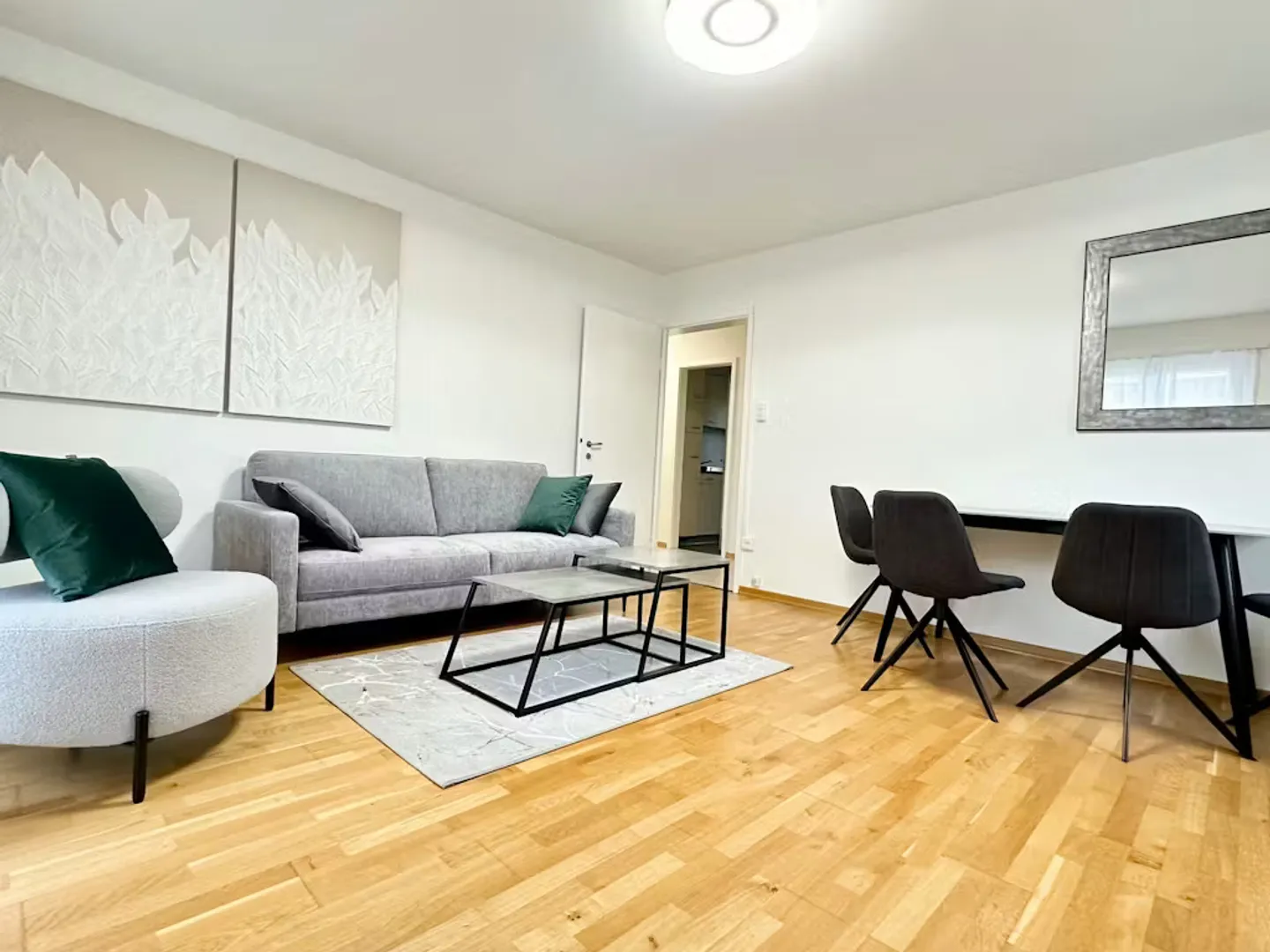 Camera privata in un "arrangiamento di co-living" "gestito professionalmente" - Foto 1 di 10