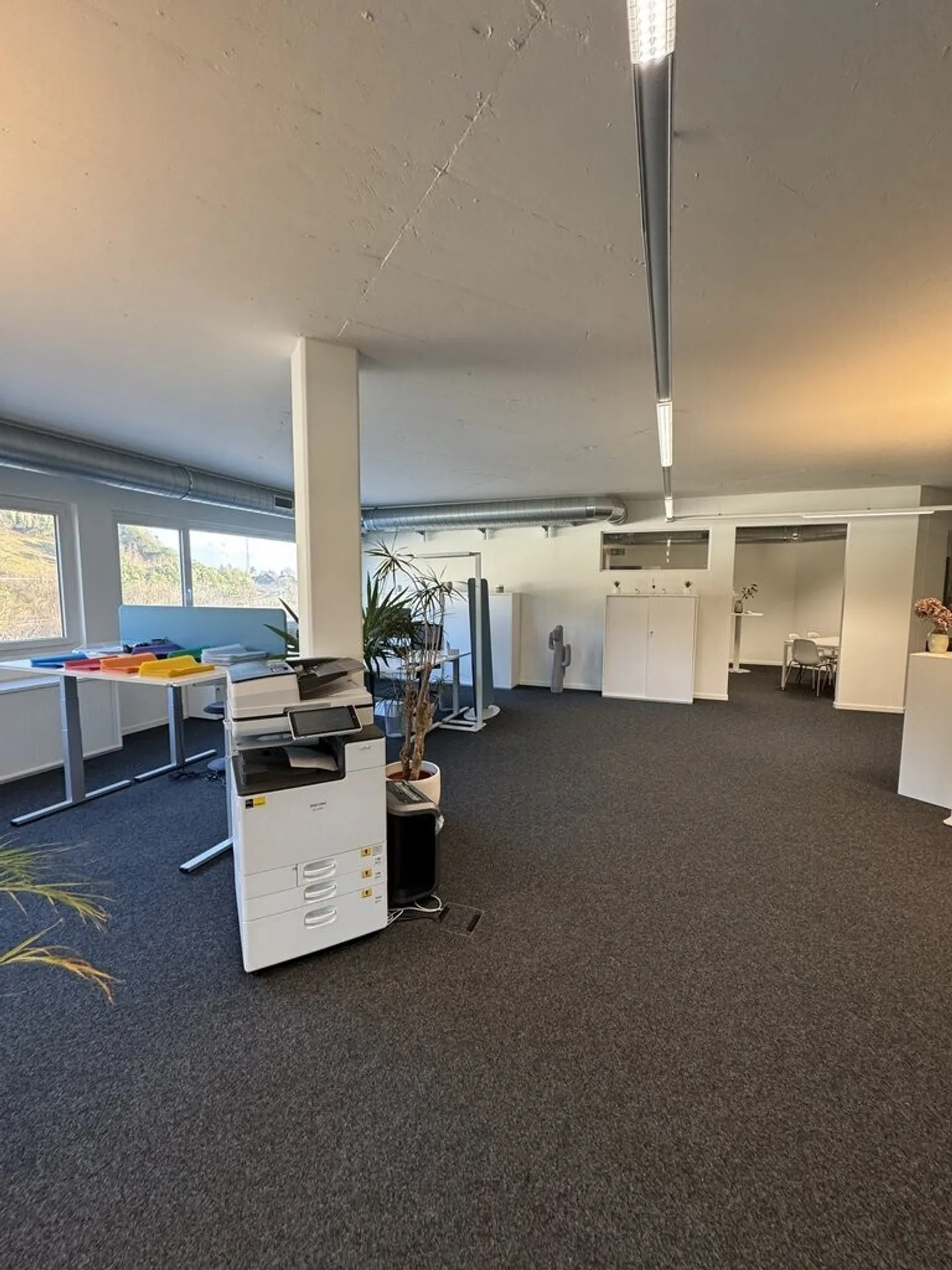 Beautiful commercial space for rent! - Photo 3 of 6
