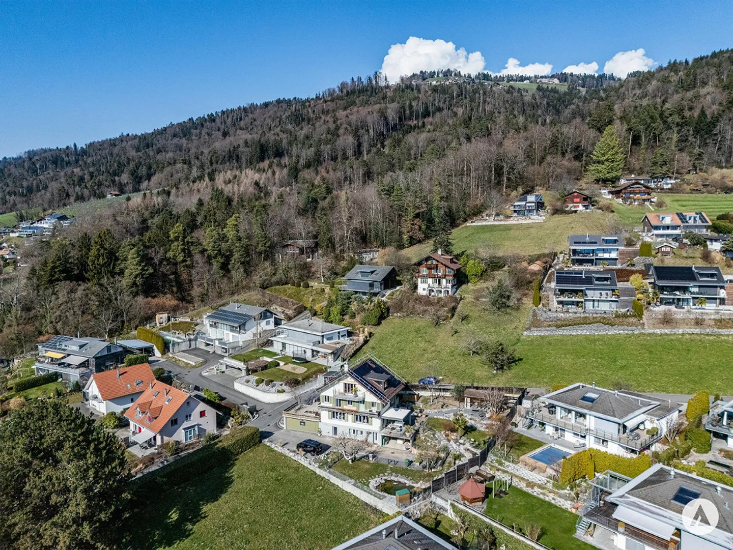 Bauparzellen mit Seeblick - Foto 6 von 13