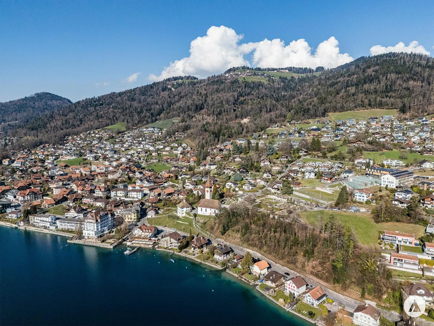 Bauparzellen mit Seeblick - Foto 11 von 13
