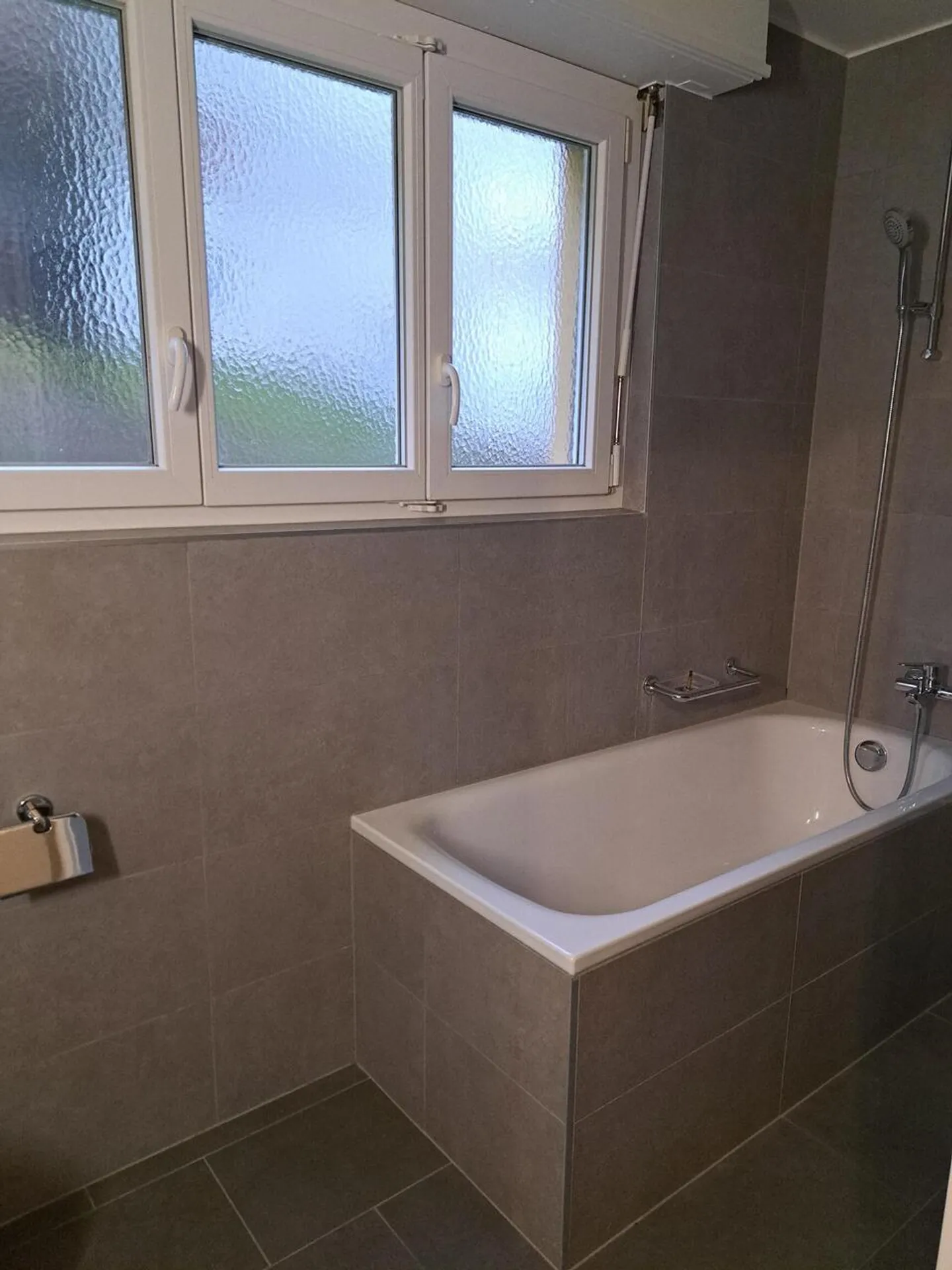 Appartement Charmant au Bord du Lac - Photo 7 sur 9