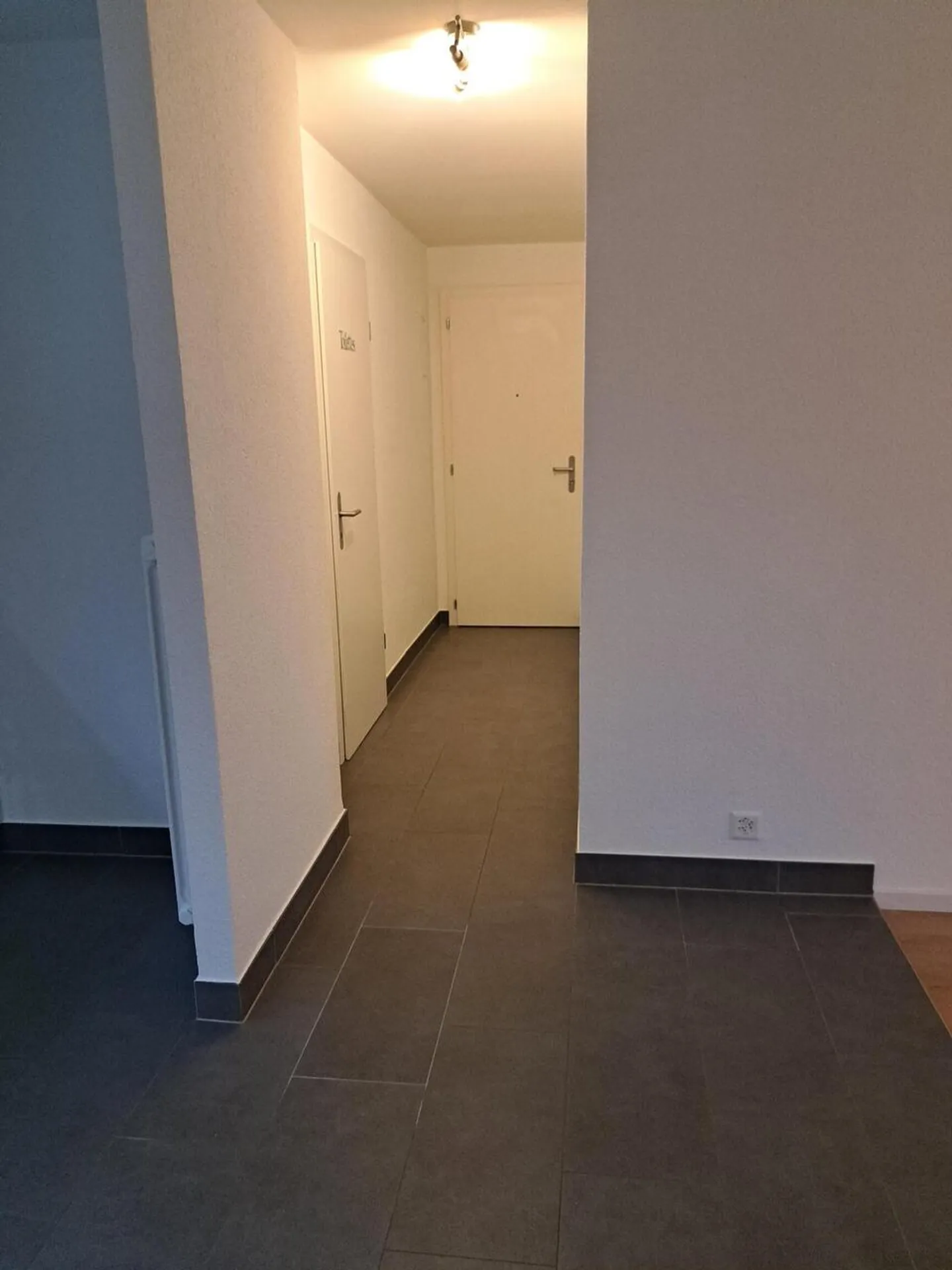 Appartement Charmant au Bord du Lac - Photo 6 sur 9