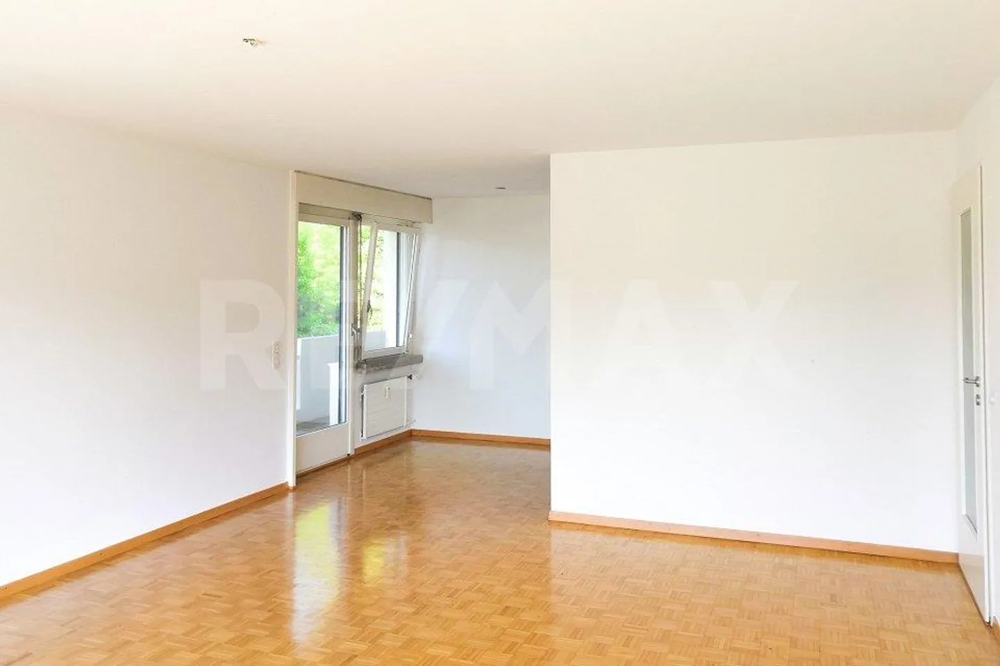 Appartamento 4½ locali con vista sul lago e sulle montagne - Foto 6 di 9