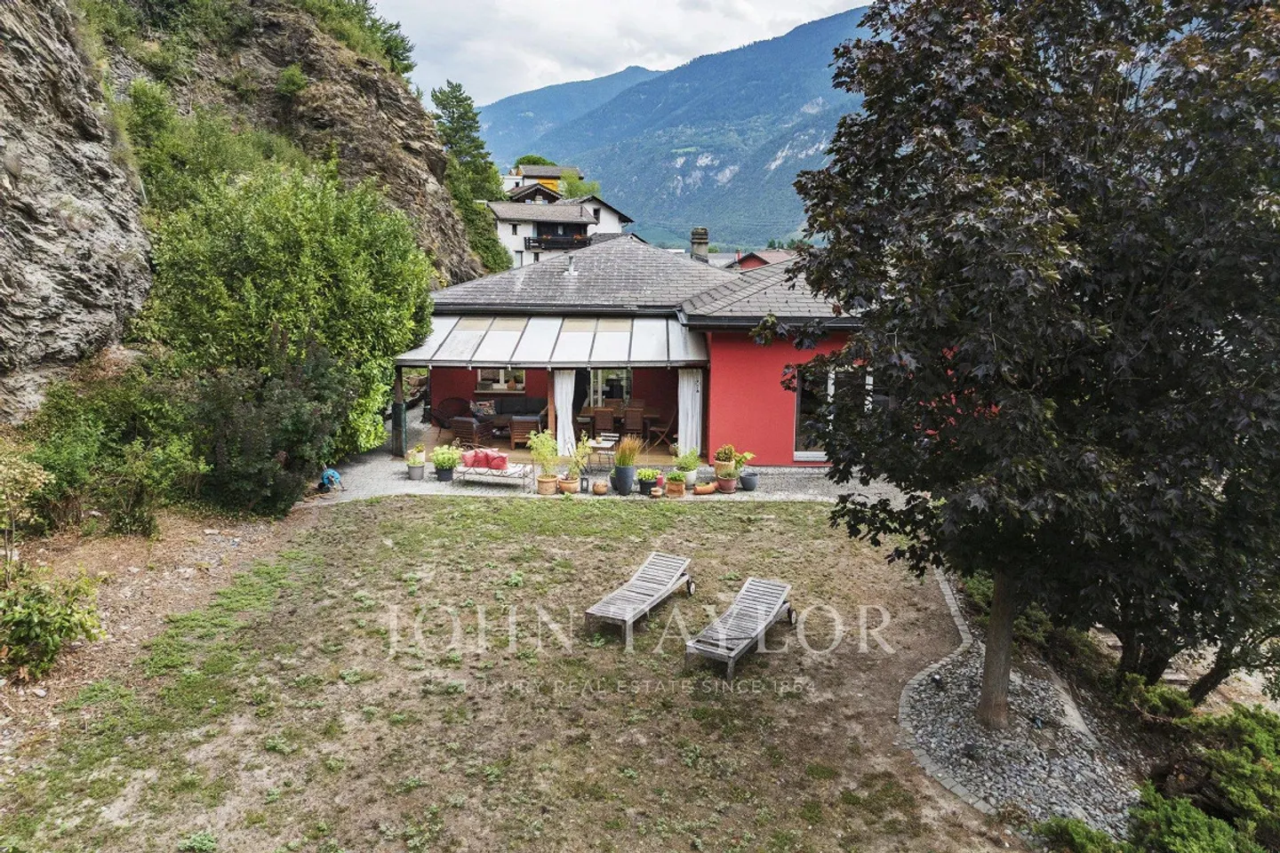 Spacious Family Villa in Saint-Léonard - Photo 10 of 10