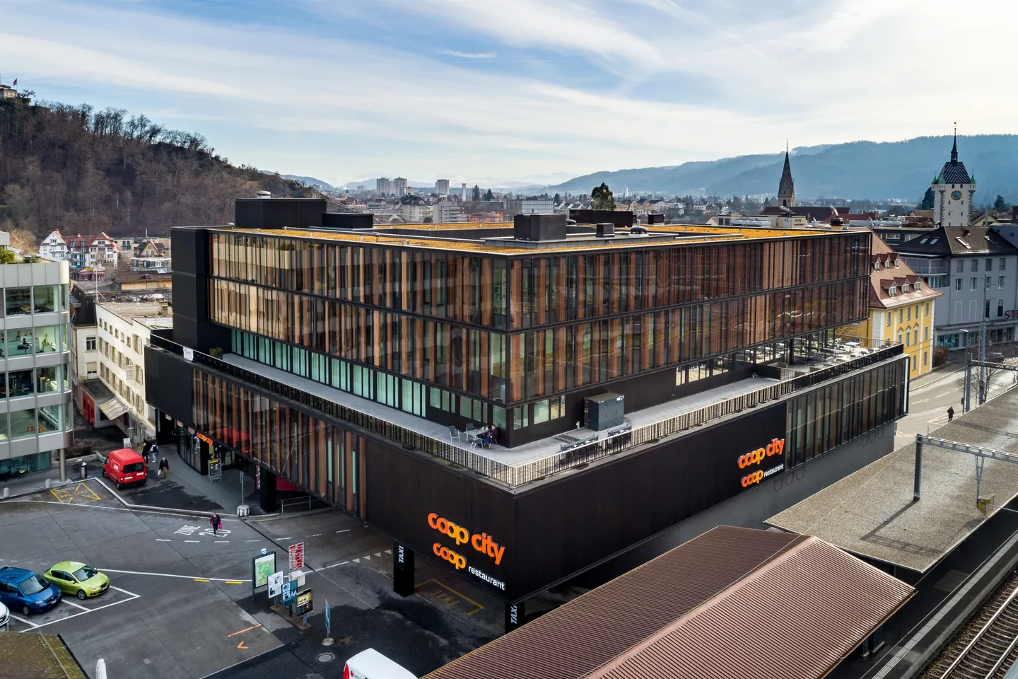 Moderne Attikawohnung mit Aussicht - Foto 1 von 13