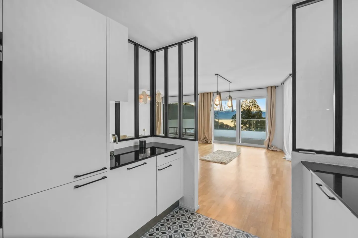 Exceptional apartment with large terrace and panoramic view of Lake Geneva - Photo 8 of 13