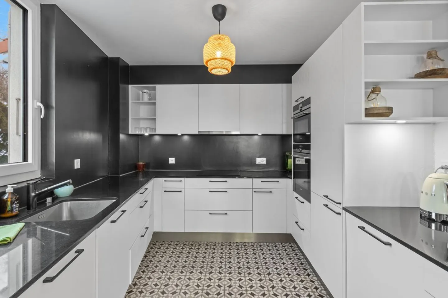 Exceptional apartment with large terrace and panoramic view of Lake Geneva - Photo 10 of 13