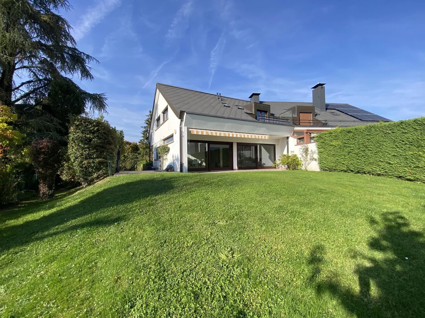 Magnifica villa a schiera di 6,5 locali a Pregny-Chambésy. - Foto 10 di 13