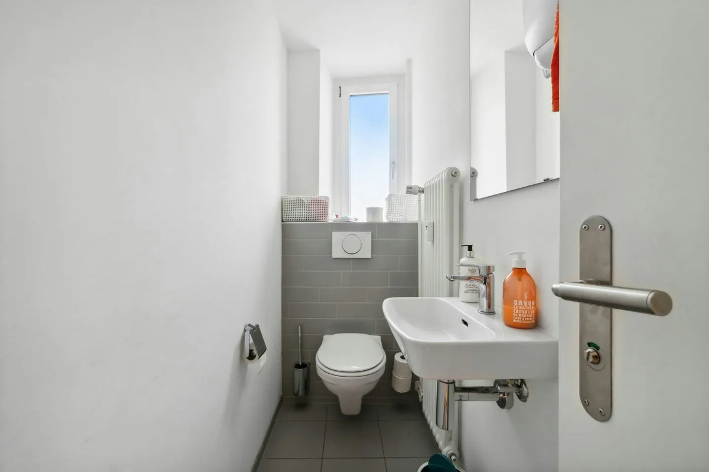 Spazio ufficio moderno con terrazza - Foto 4 di 12