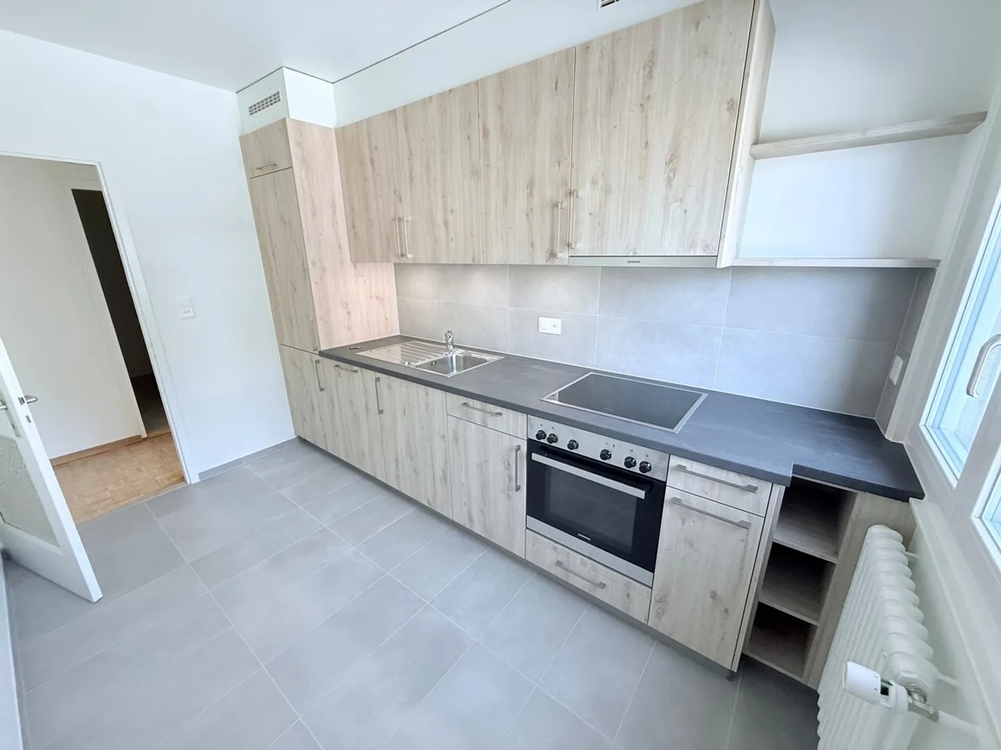 Appartement de 4 pièces au 1er étage  - Photo 5 of 8