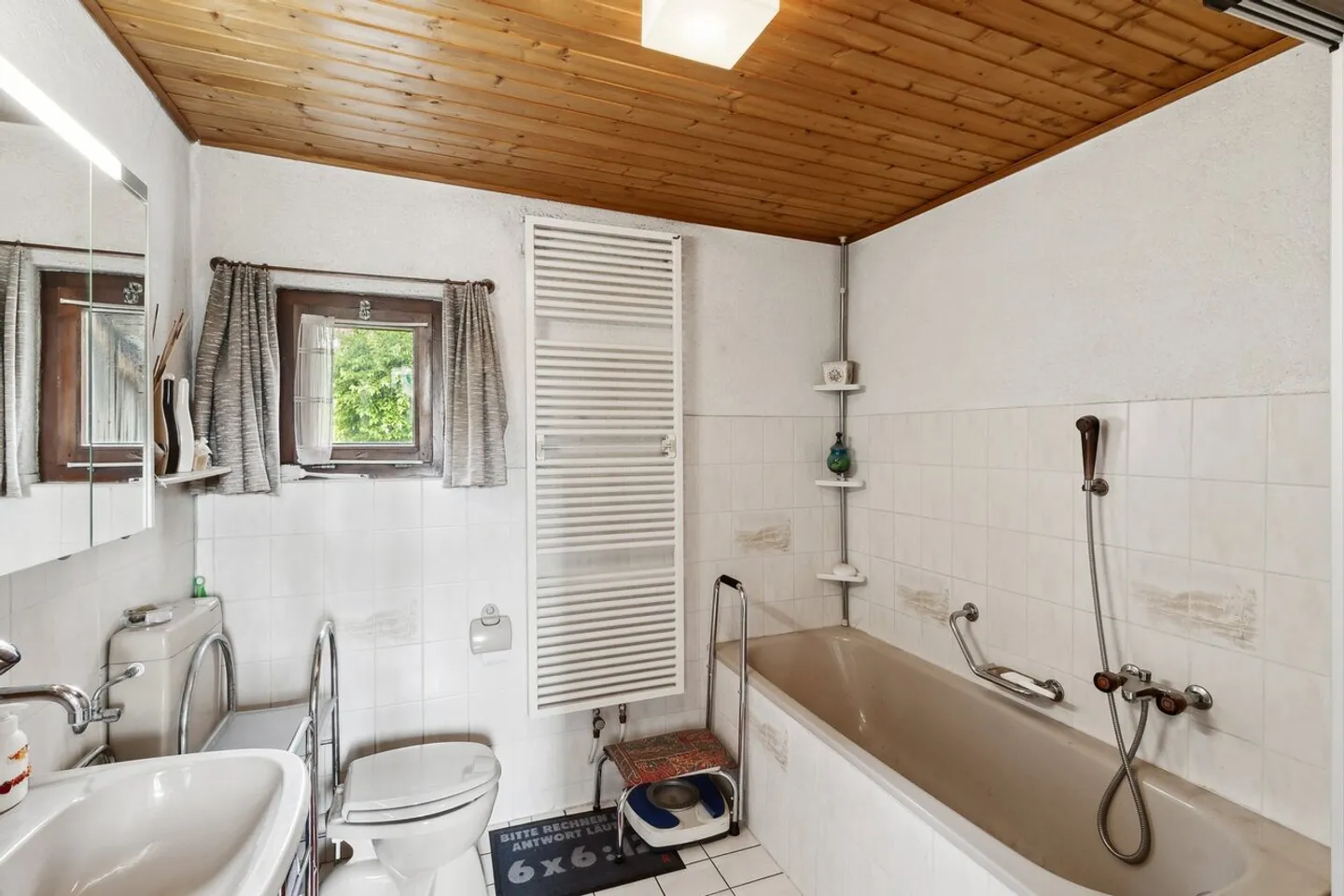 Charming old building house with potential near the Aare - Photo 5 of 7
