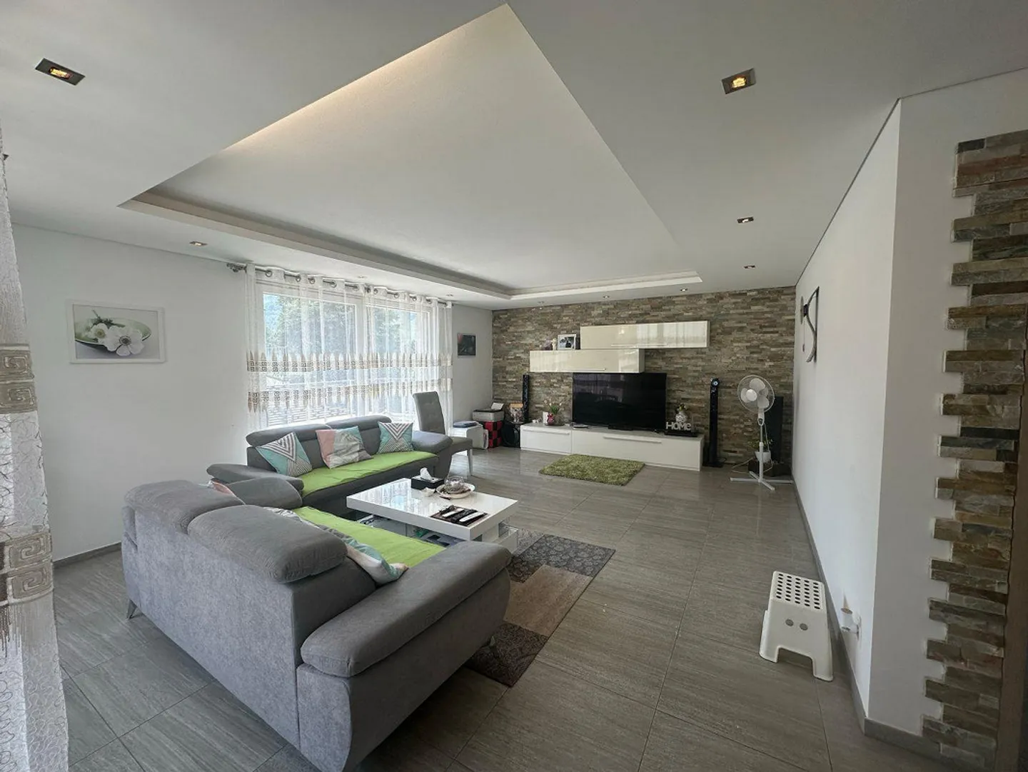 Duplex Moderno con Ampia Terrazza - Foto 7 di 21