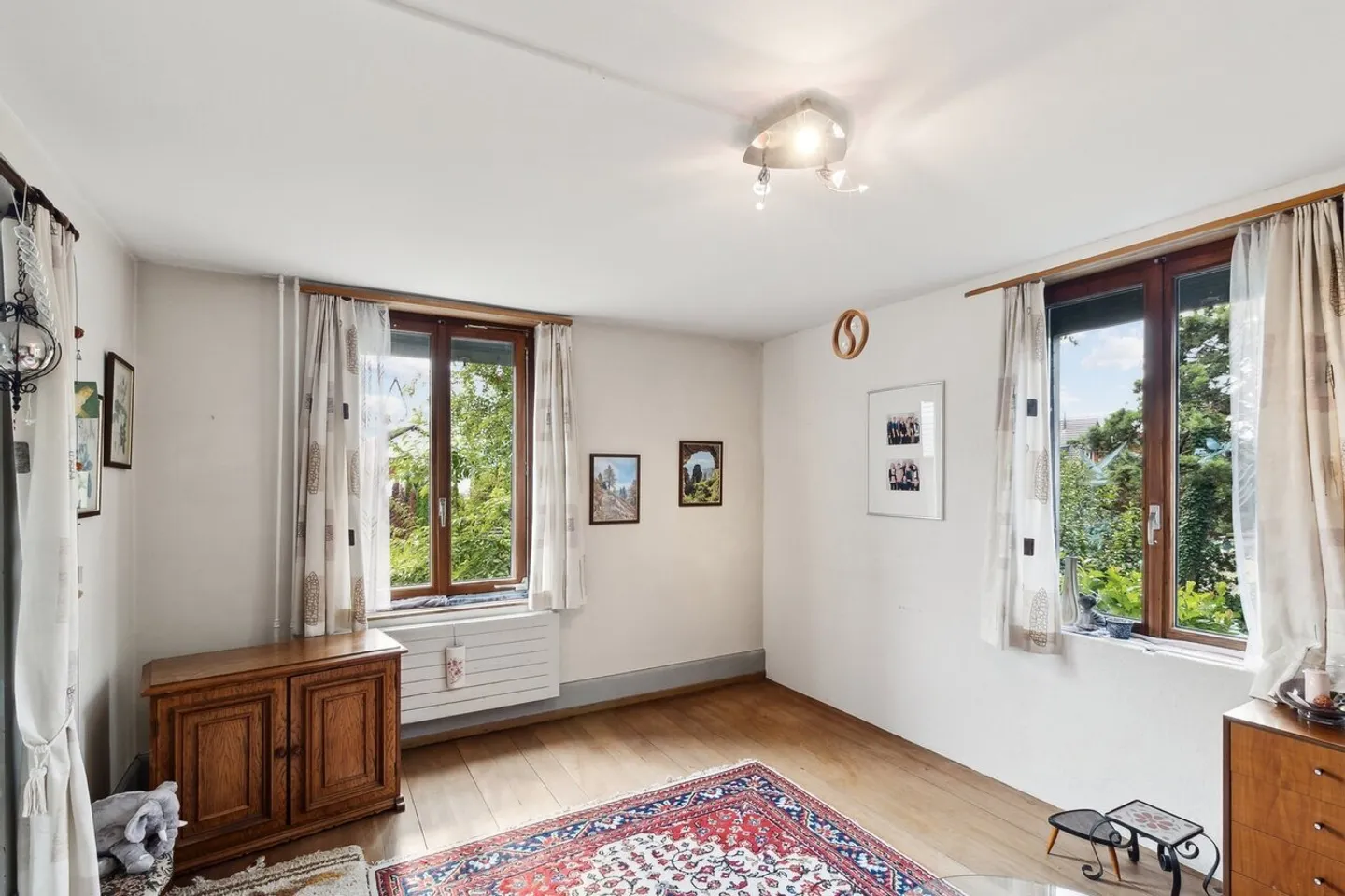 Charming old building house with potential near the Aare - Photo 2 of 7