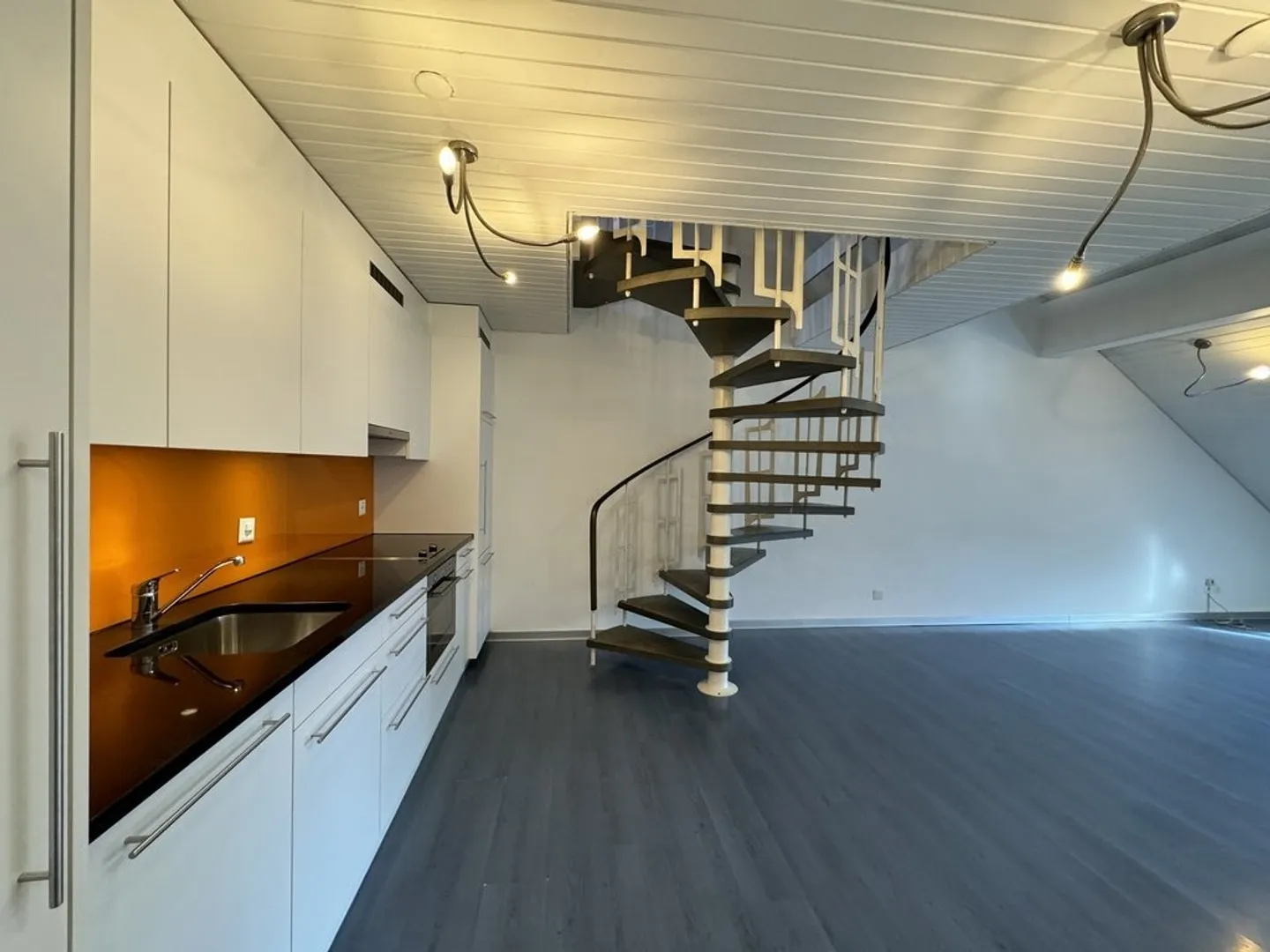 Bürofläche auf zwei Etagen mit Galerie im Aarauer Zentrum - Foto 3 von 10