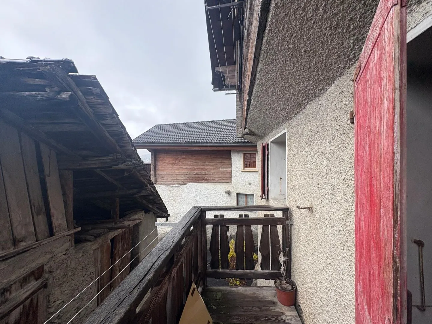 Appartement dans maison villageoise - Photo 7 sur 8