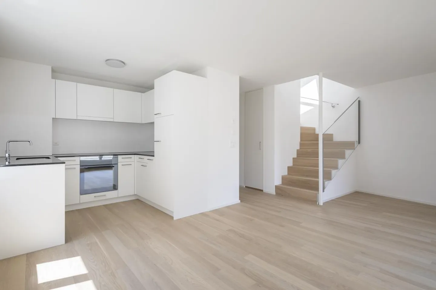 bellissimo appartamento duplex di 2 1/2 stanze - Foto 2 di 11