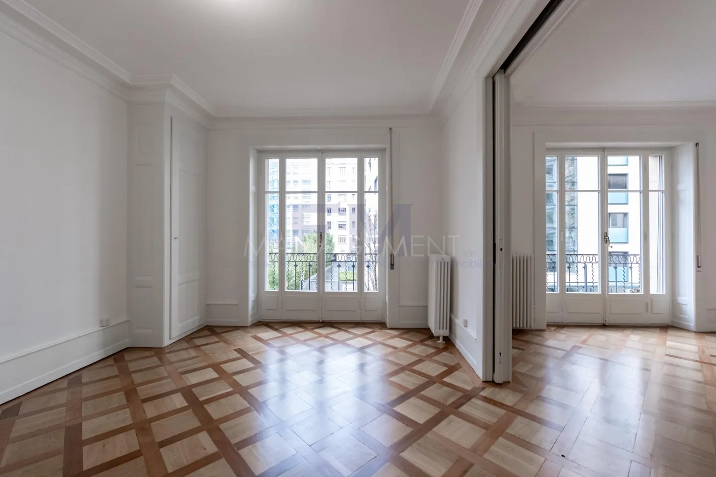 Elegante Appartamento 5.5 Stanza - Foto 12 di 25