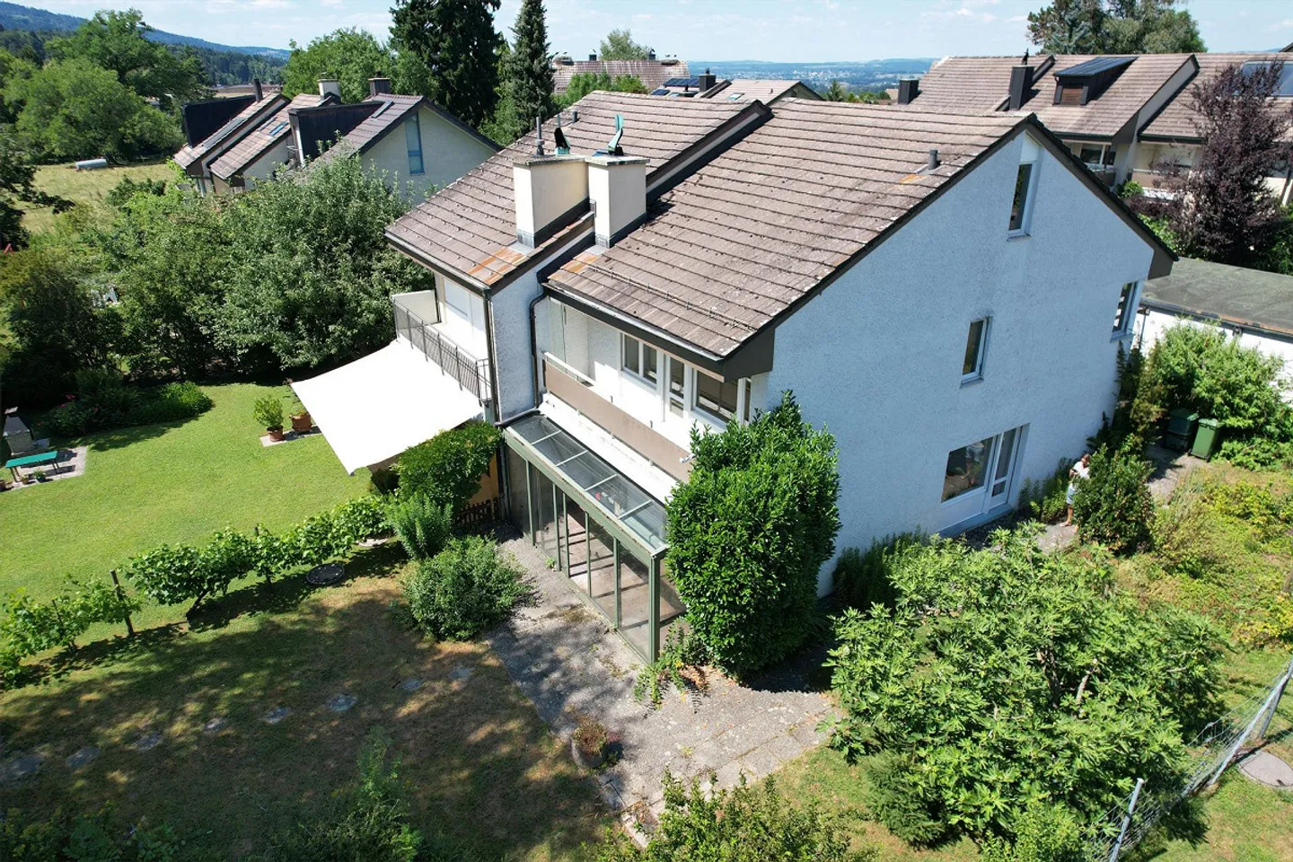 Charming 4.5-room terraced single-family house in Oetwil am See - Photo 5 of 17