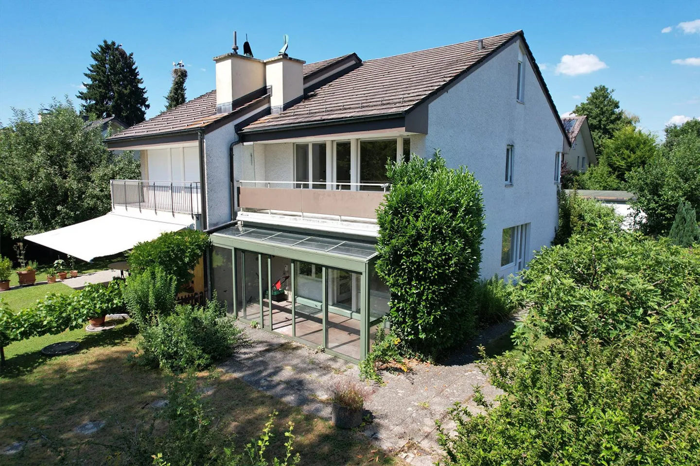 Charming 4.5-room terraced single-family house in Oetwil am See - Photo 6 of 17