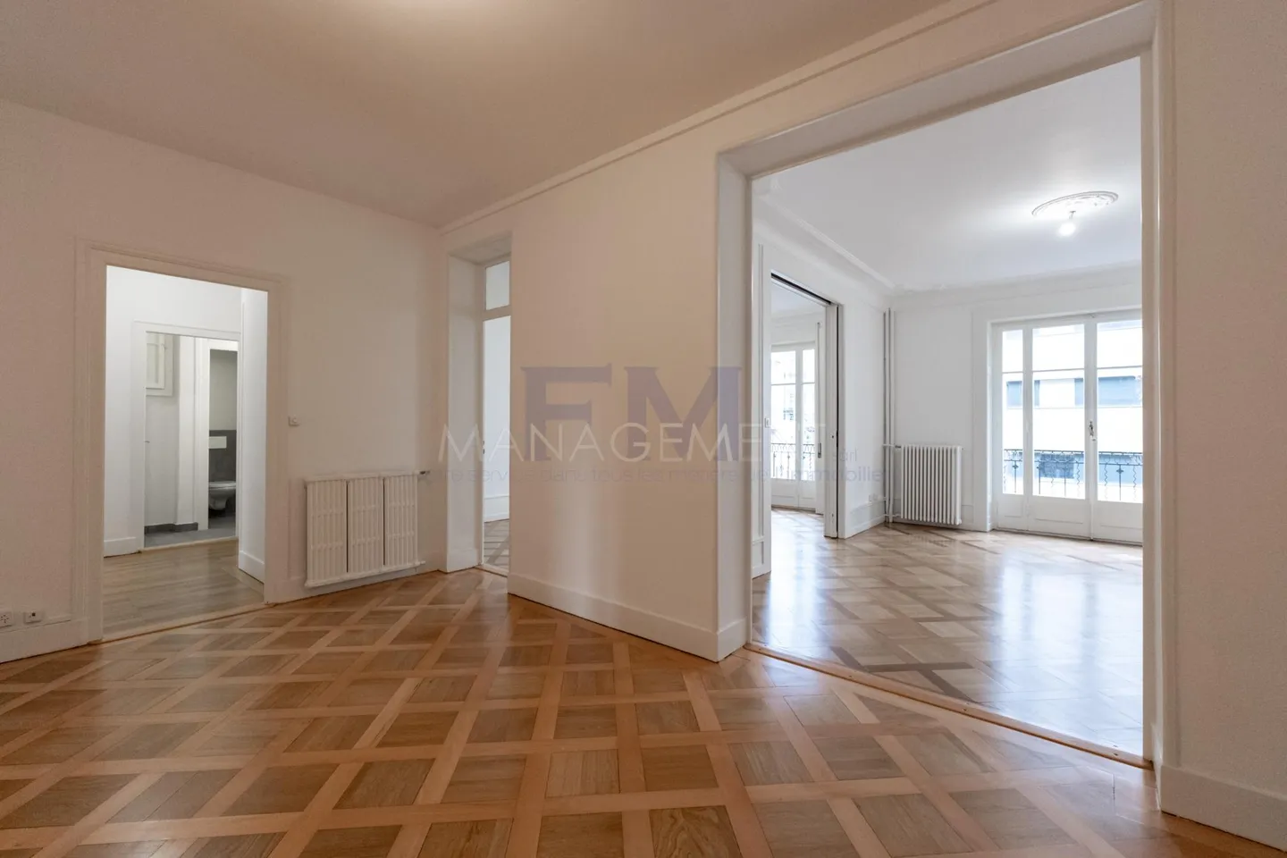 Elegante Appartamento 5.5 Stanza - Foto 7 di 25