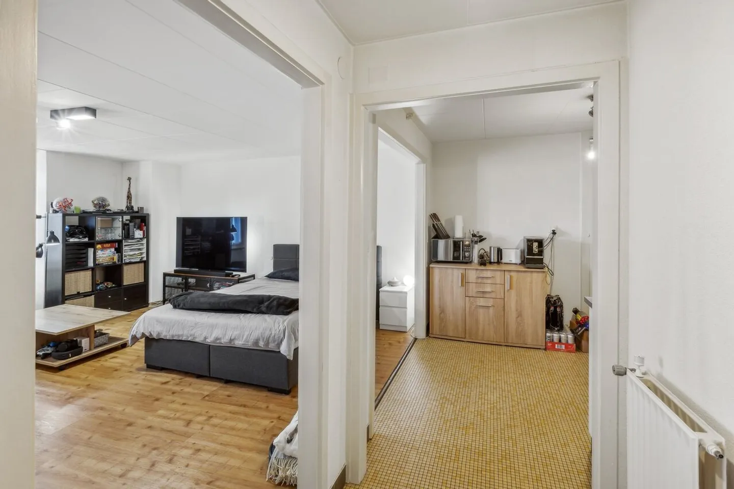 Edificio a uso misto nel cuore del villaggio di Ollon - Foto 4 di 13