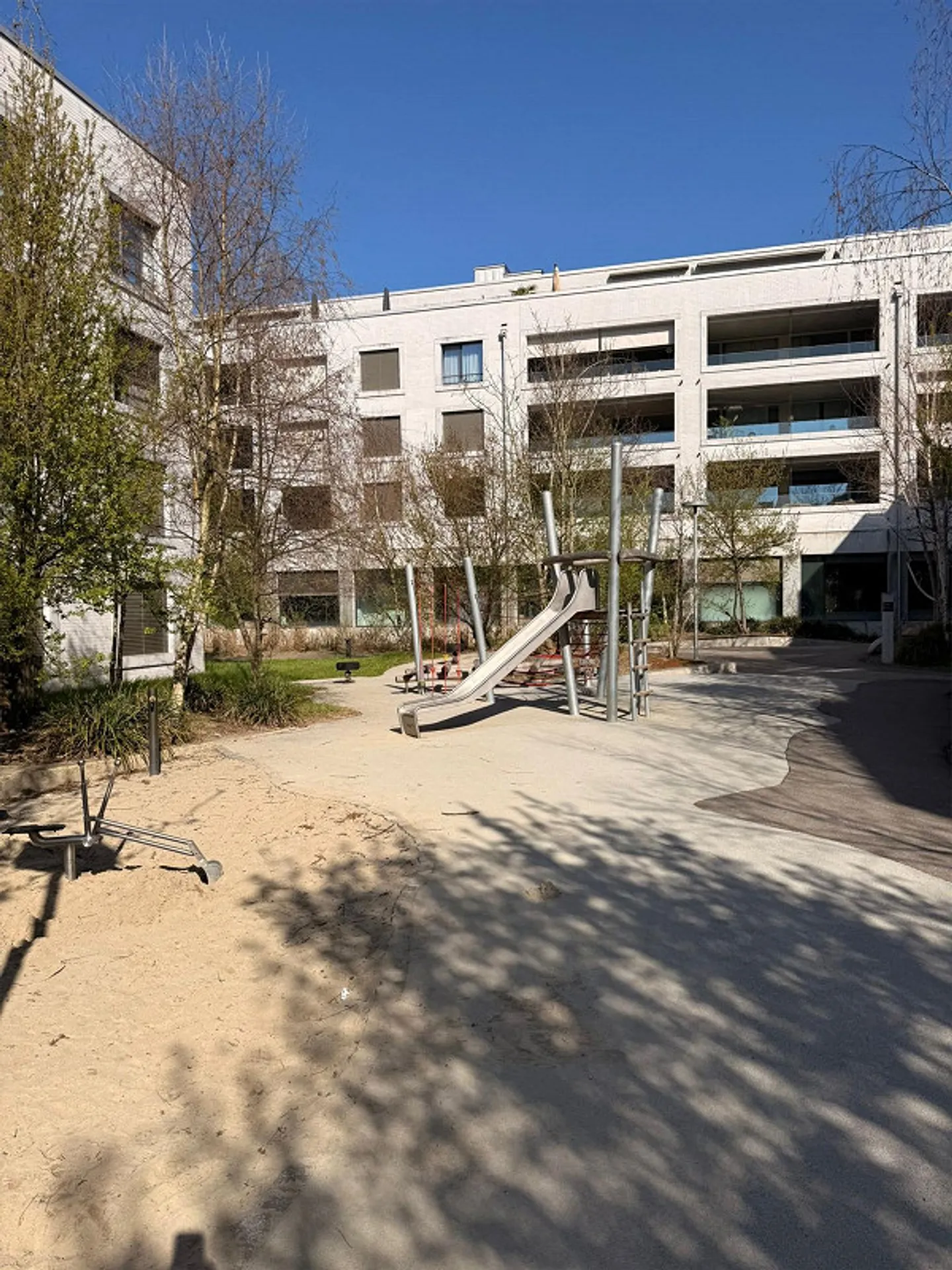 Vivre au centre avec jardin – appartement moderne de 2,5 pièces - Photo 11 sur 11