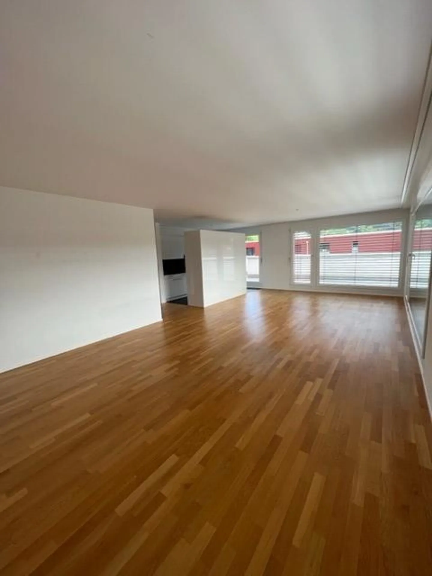Vivere con panorama alpino e terrazza di 70m²! - Foto 2 di 9