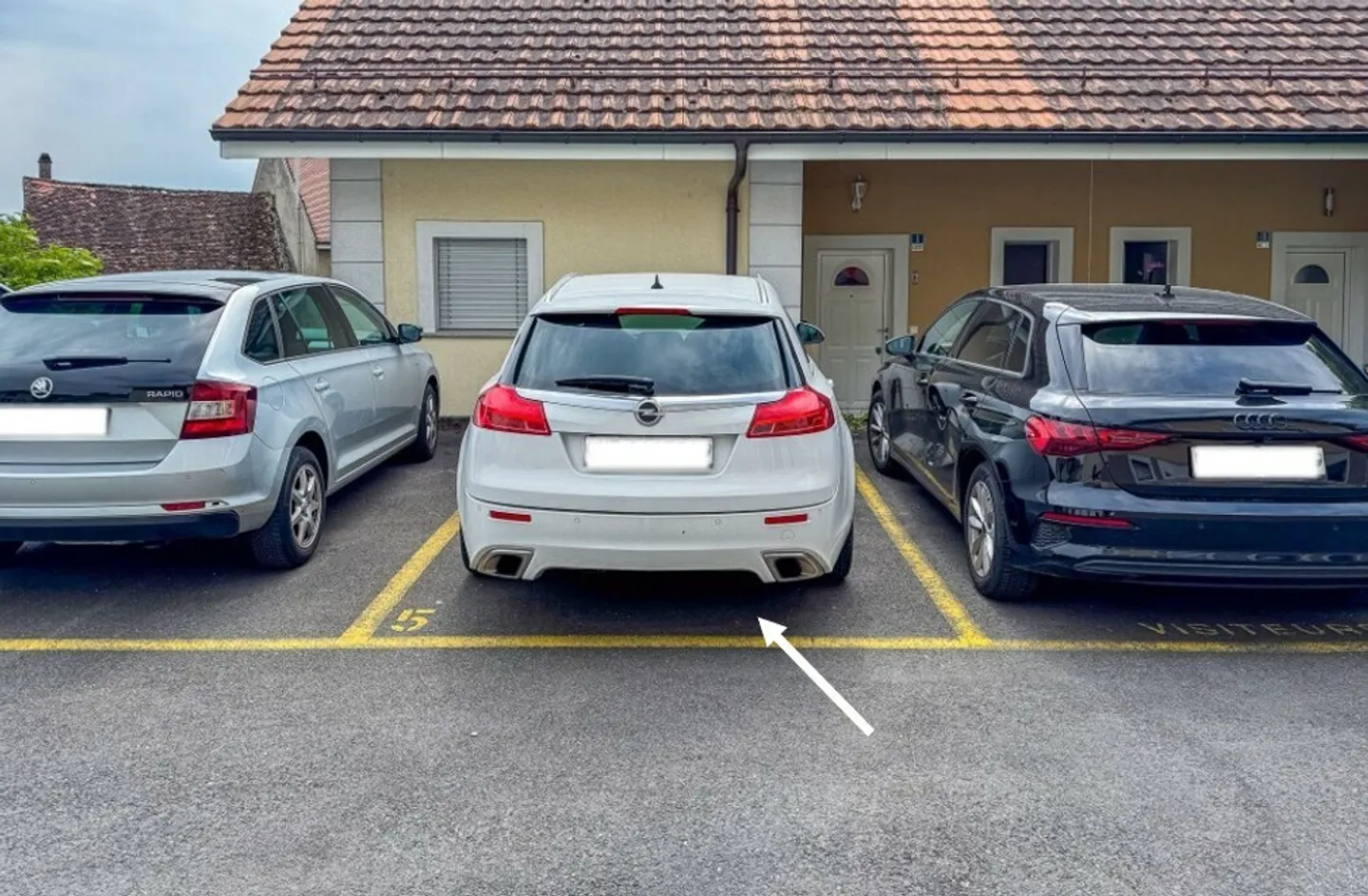 Semi-detached house with 5.5 rooms, garage, 2 terraces and vineyards - Photo 23 of 29