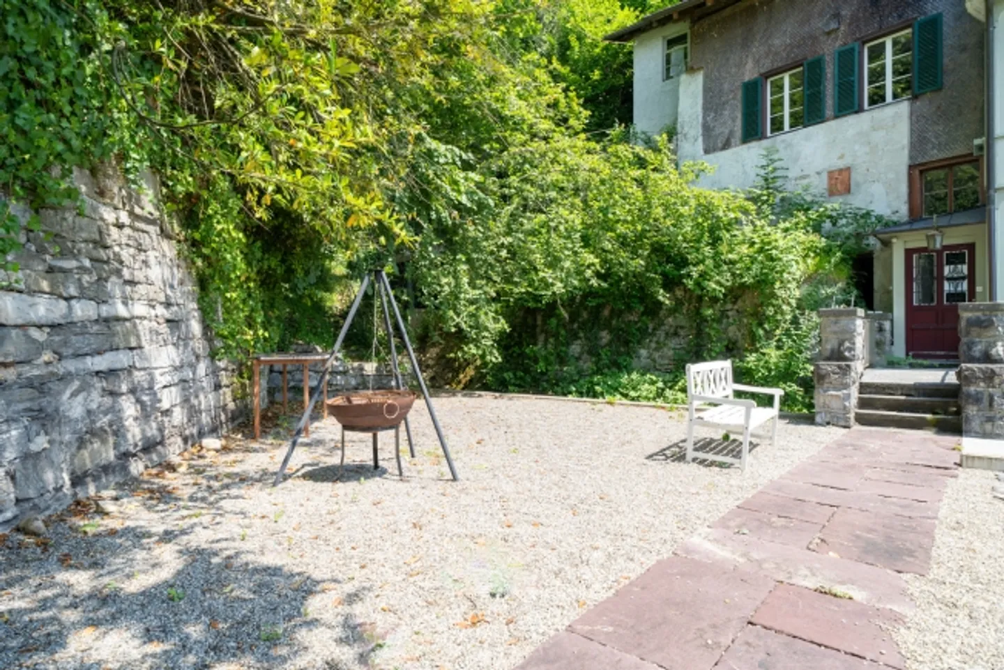 Classiquement élégant avec vue sur le lac Propriété historique à Gunten - Photo 4 sur 16