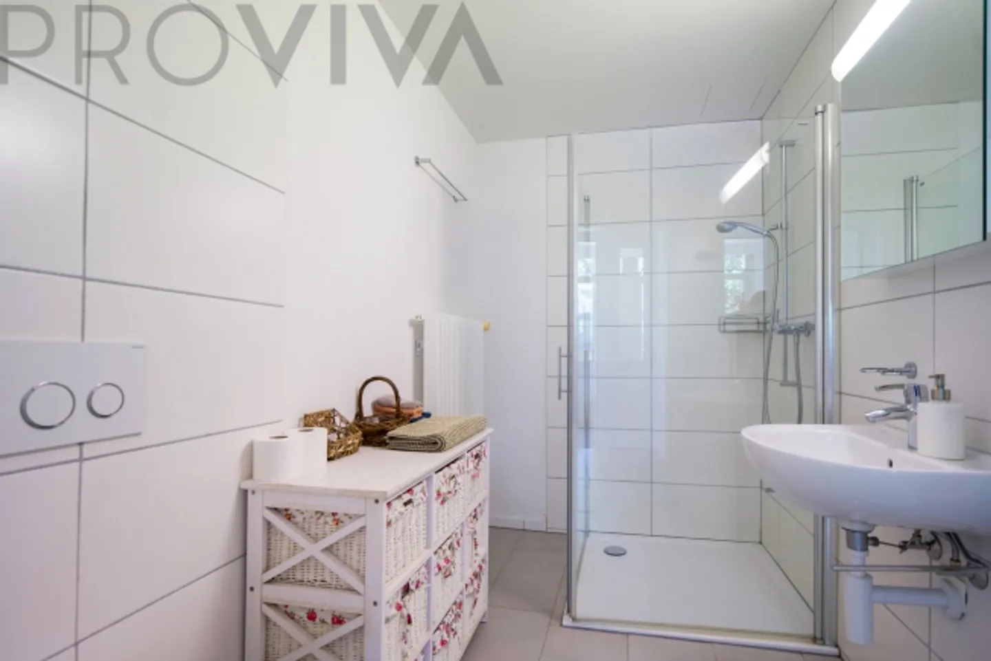 Classiquement élégant avec vue sur le lac Propriété historique à Gunten - Photo 6 sur 16