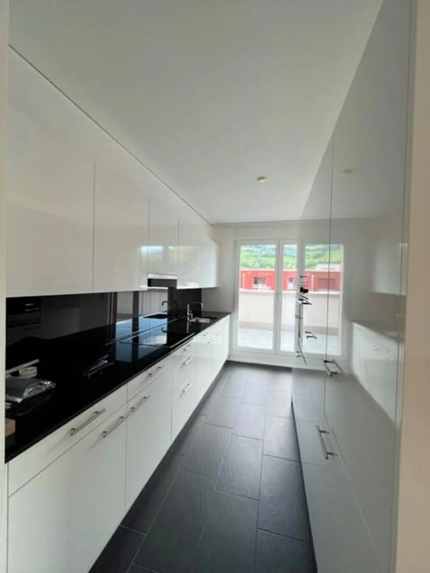 Vivere con panorama alpino e terrazza di 70m²! - Foto 4 di 9