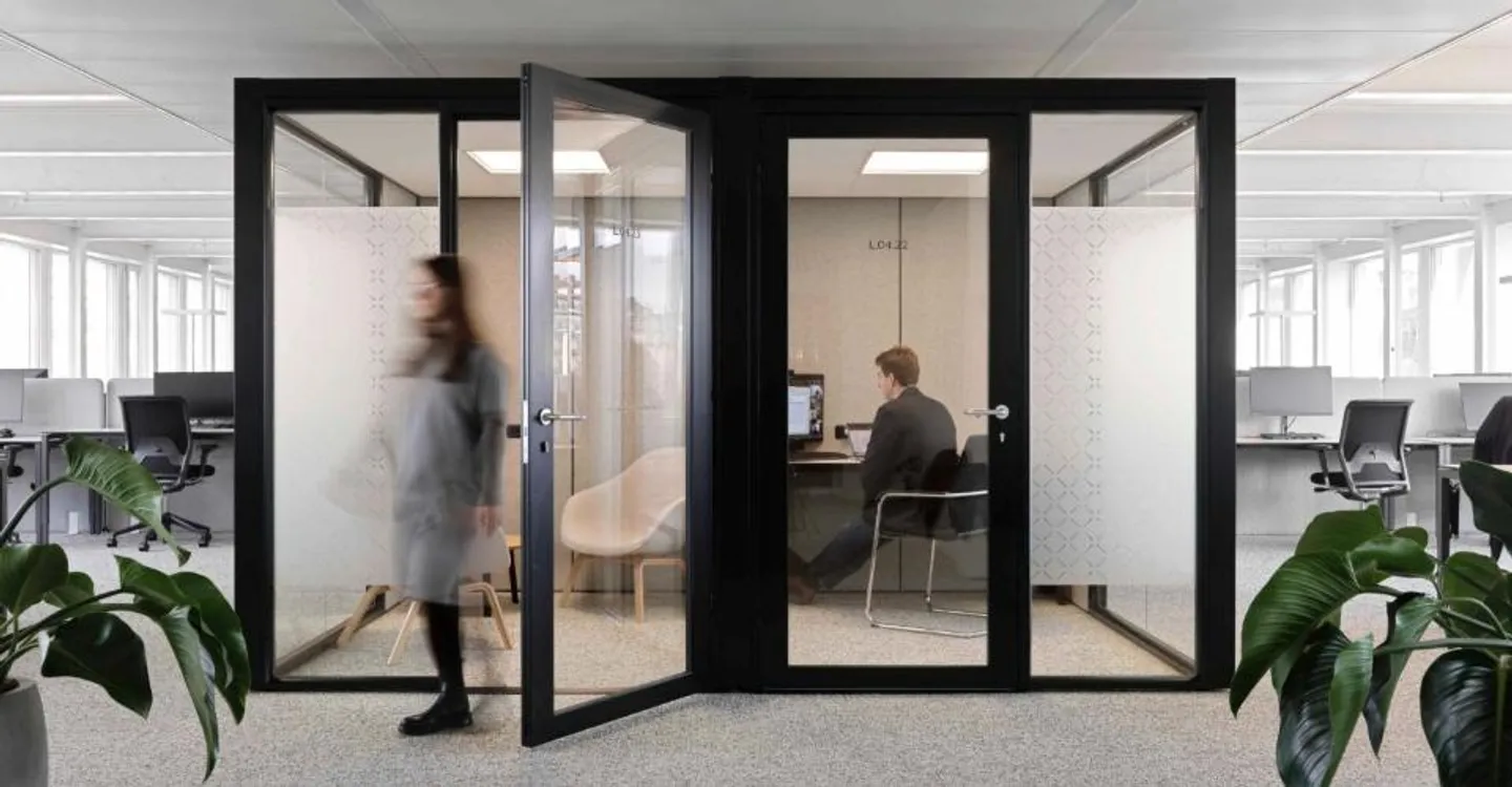 Magnificent office spaces with lake view for rent in Lausanne - Photo 6 of 7