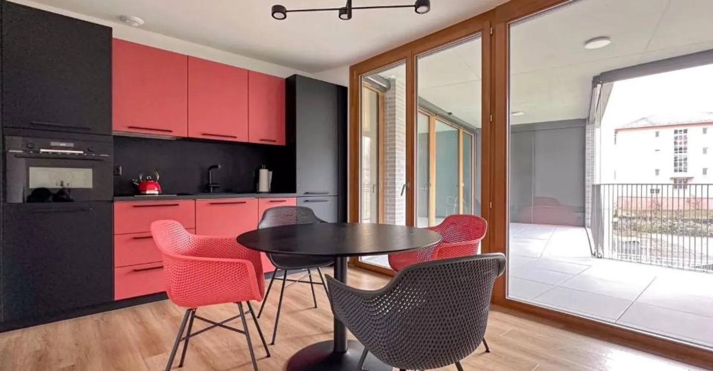 Espace de Bureau Moderne à Sierre - Photo 4 sur 13