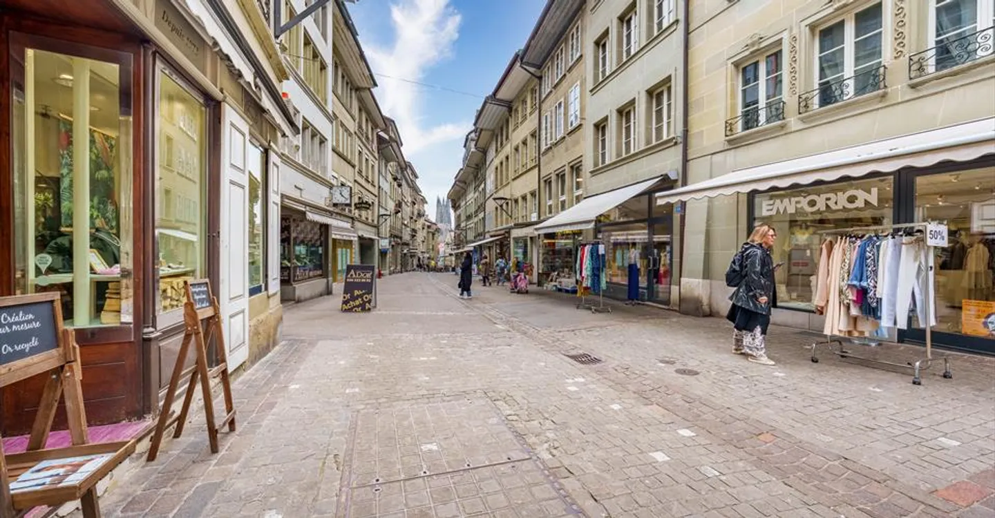 Gewerbeflächen in Fribourg - Foto 2 von 10