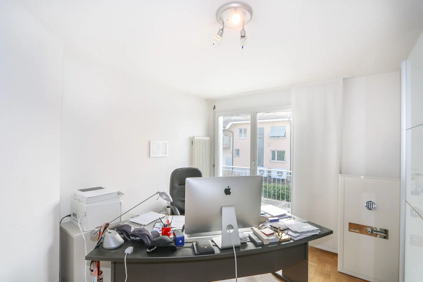 Vivere con eleganza in una casa unifamiliare di 6 stanze a Bättwil - Foto 15 di 18