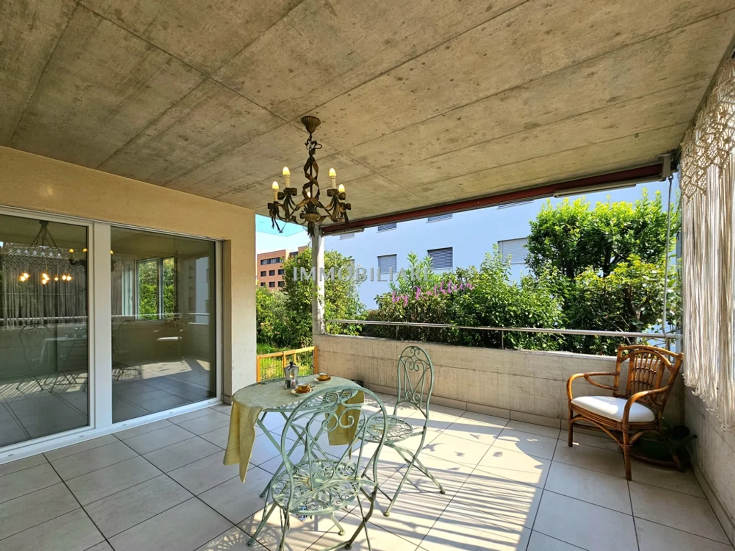 Appartamento con giardino privato e camino - Gartenwohnung mit Kamin - Foto 1 di 14
