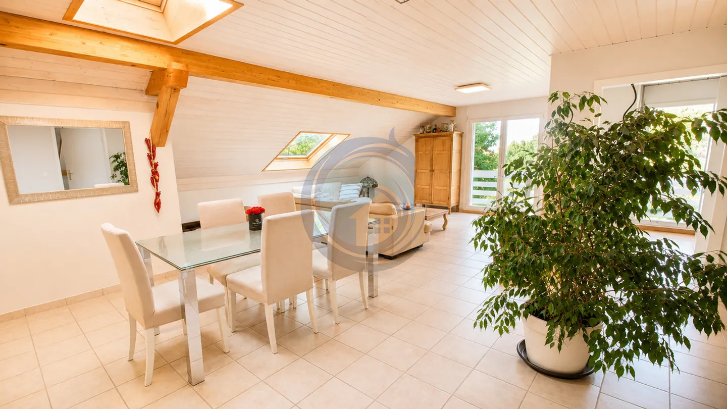 CHARMANT APPARTEMENT DE 4,5 PIÈCES AVEC BALCON A BRENT-SUR-Montreux - Foto 4 di 13