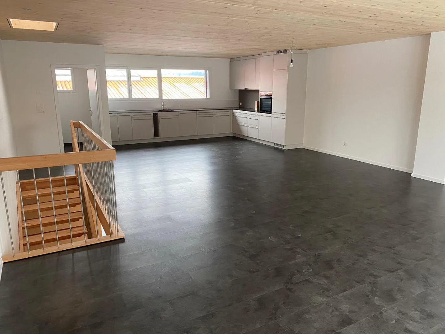 Geräumige Duplex-Wohnung in der Natur - Foto 3 von 18