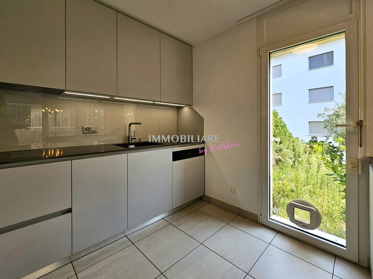 Appartamento con giardino privato e camino - Gartenwohnung mit Kamin - Foto 8 di 14