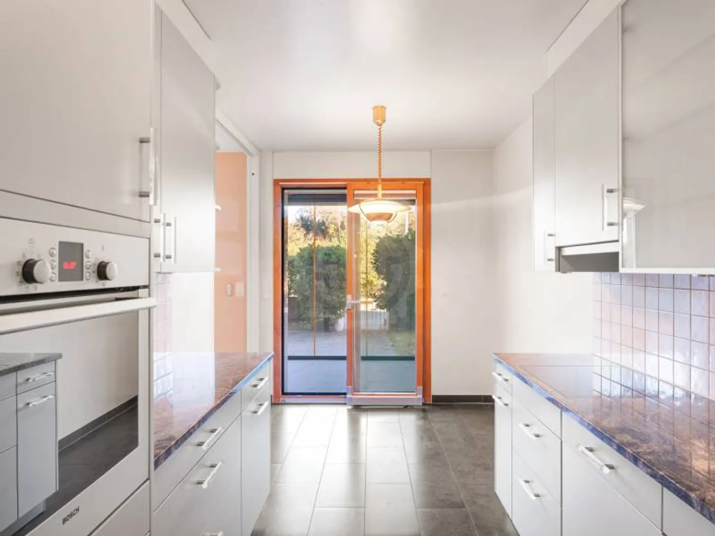 5-room apartment - Photo 5 of 9