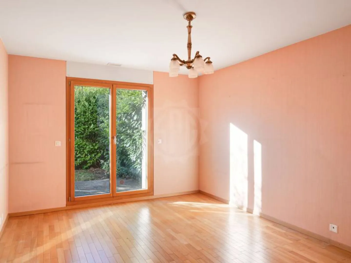 5-room apartment - Photo 6 of 9