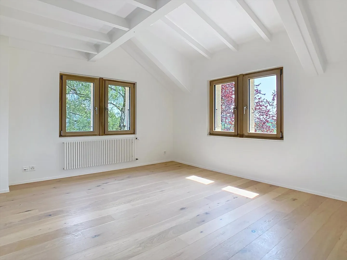 Maison 8.5 pièces - Photo 5 sur 12