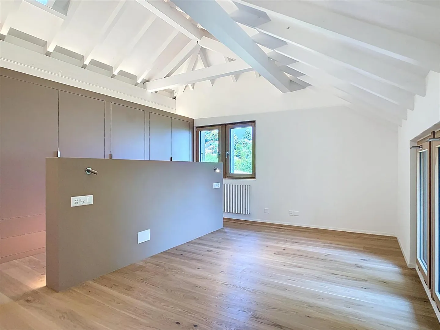 Maison 8.5 pièces - Photo 8 sur 12