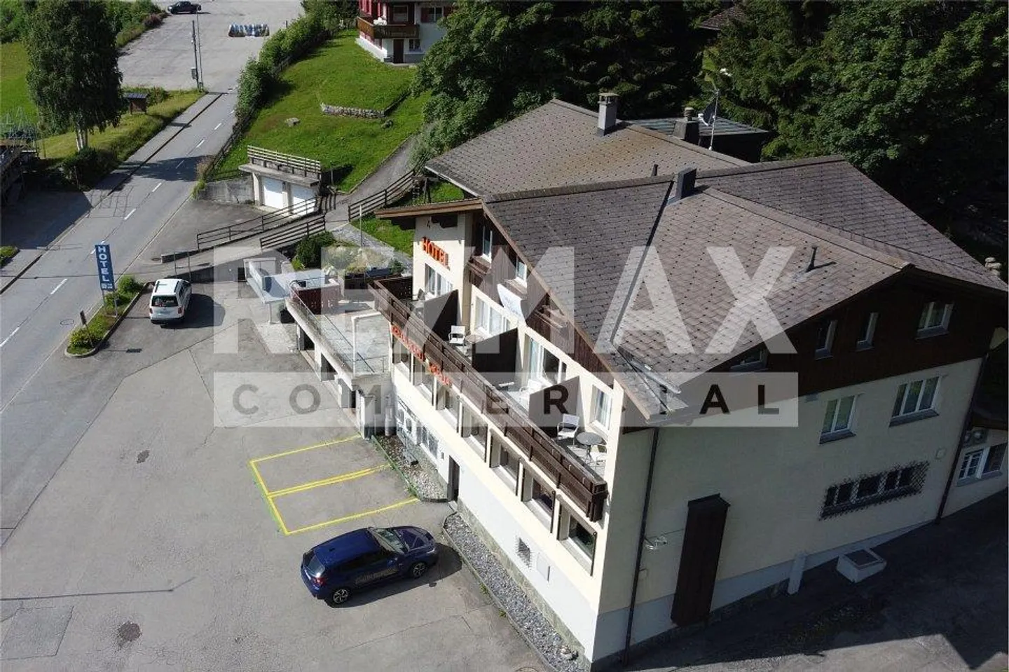 Hôtel dans un emplacement visible et de premier choix - Photo 12 sur 13