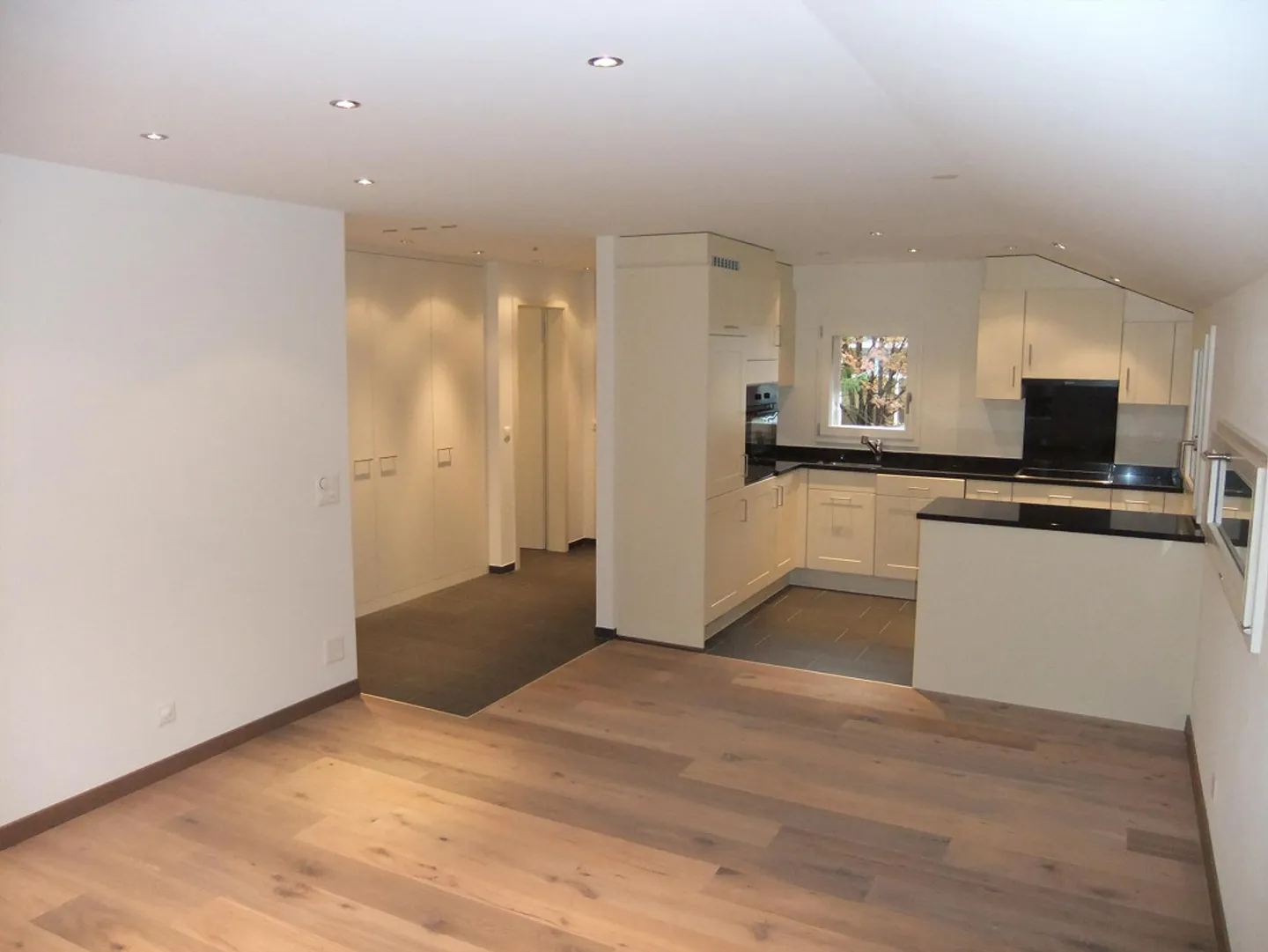 Stilvolle 2.5-Zimmer-Wohnung - Foto 13 von 20