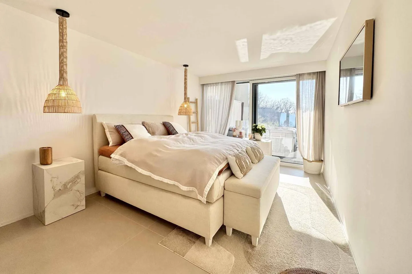 Luxury Apartment by Lake Biel - Photo 6 of 13